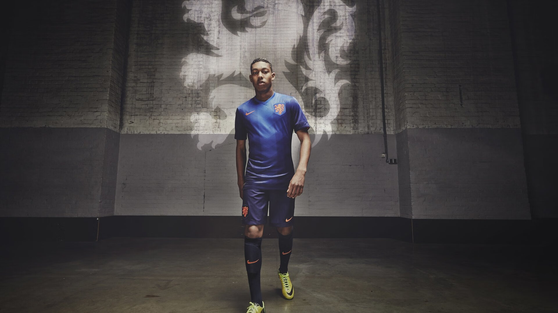 开云平台-凯恩的无解之谜,当英格兰的矛,遇上墨西哥的叹息之墙