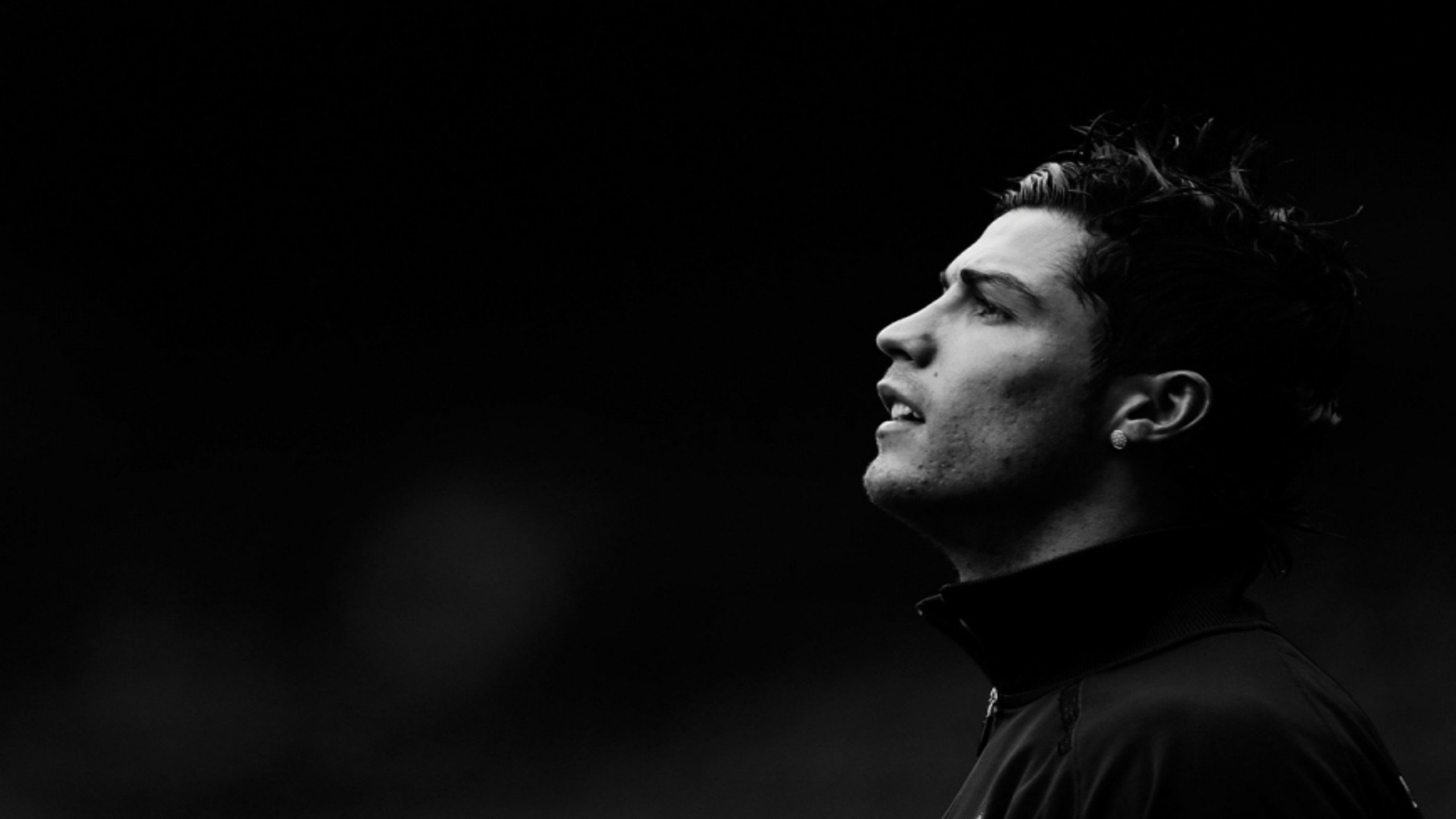 开云平台-北欧冰锋斩断东欧铁骑,2026世界杯E组强强对话,齐耶赫闪耀全场,芬兰用节奏掌控书写奇迹